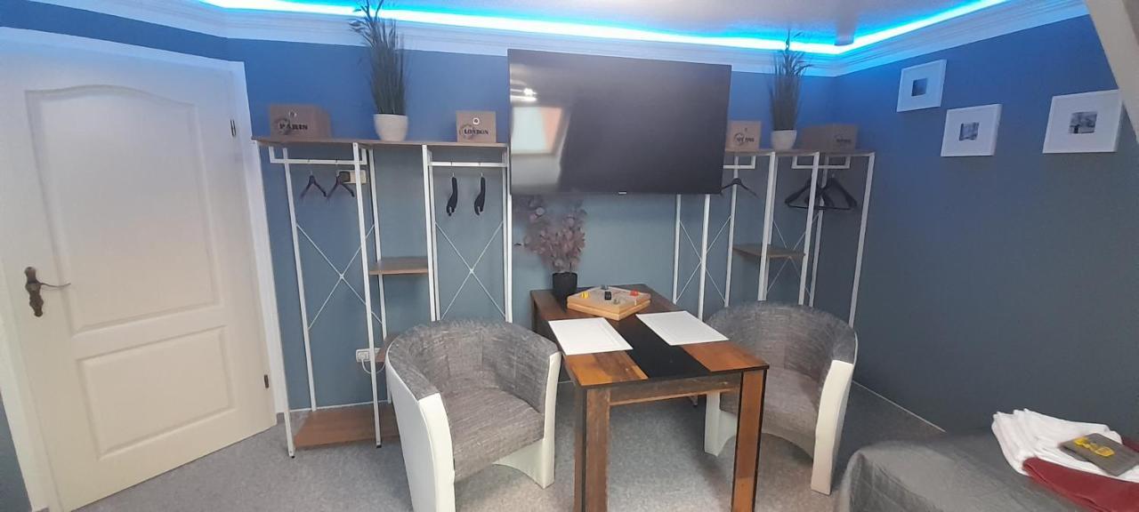Best-Preis -Vip Lounge- Mit Netflix, Self-Check-In, Ebike Ladestation, Fahrradraum, Wlan Und Netflix - Direkt Am Elberadweg Im Herzen Von Wittenberge Eksteriør billede