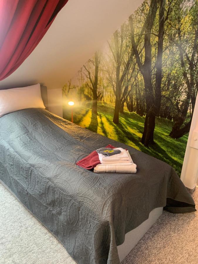 Best-Preis -Vip Lounge- Mit Netflix, Self-Check-In, Ebike Ladestation, Fahrradraum, Wlan Und Netflix - Direkt Am Elberadweg Im Herzen Von Wittenberge Eksteriør billede